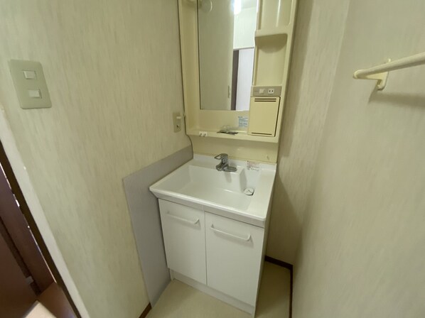 鶴居駅 徒歩13分 2階の物件内観写真